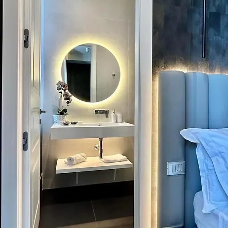 Private Luxury